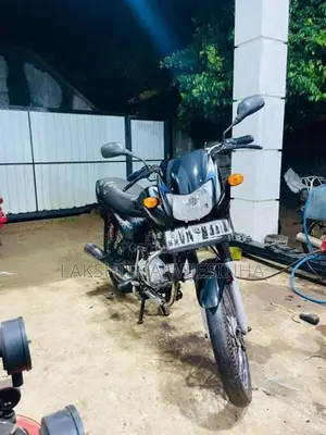 Bajaj CT100 2010