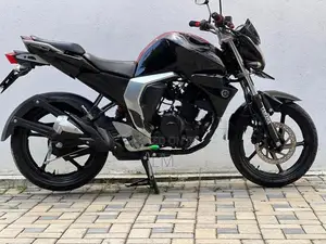 Yamaha FZ 2015