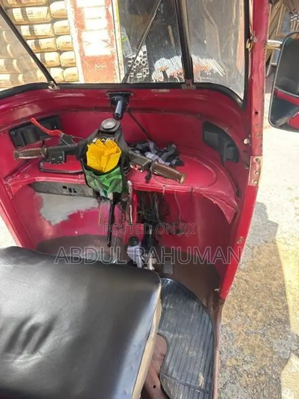 Bajaj RE Three Wheeler 1999