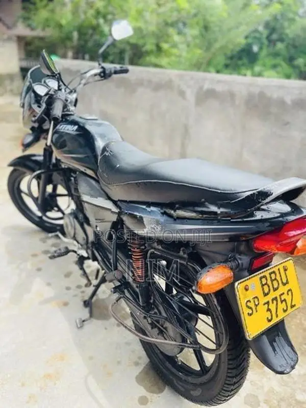 Bajaj Platina 100 2014