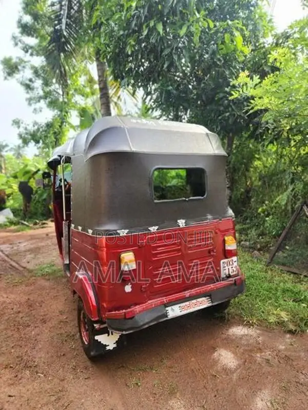 Bajaj RE 1997