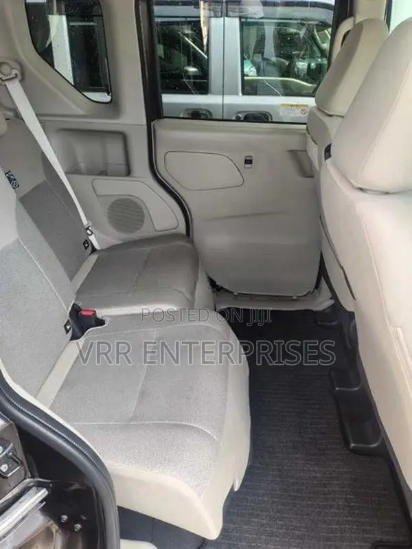 Nissan Roox 2024