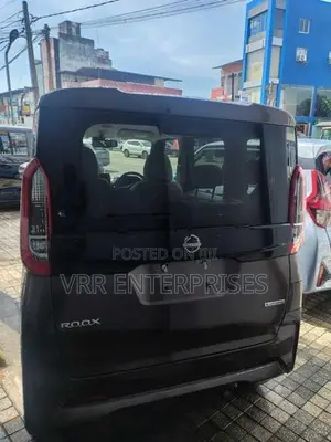 Nissan Roox 2024