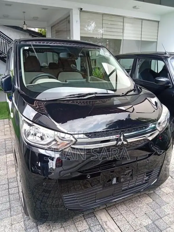 Mitsubishi eK Wagon M 2024