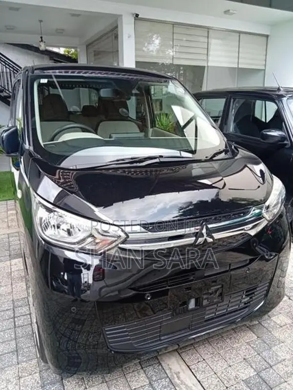Mitsubishi eK Wagon M 2024