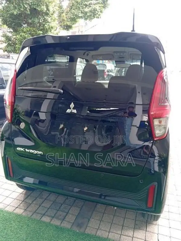 Mitsubishi eK Wagon M 2024