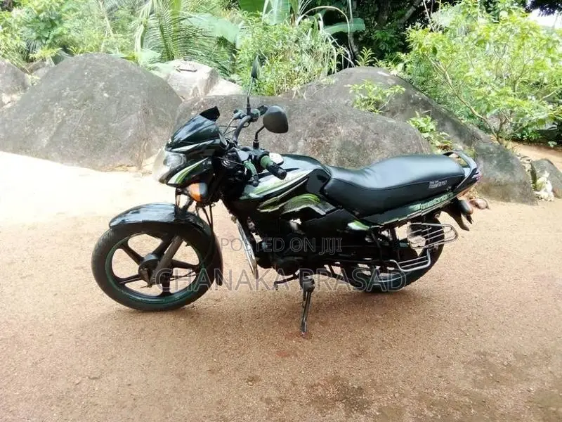 TVS Metro 2015