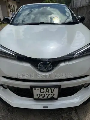 Toyota CHR Hybrid 2017