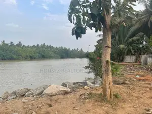 Lakeside Land for Sale – Waikkala in Puttalam
