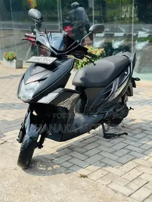 Yamaha Ray ZR 2018