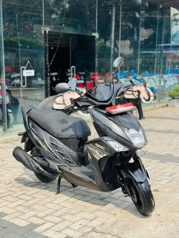 Yamaha Ray ZR 2018