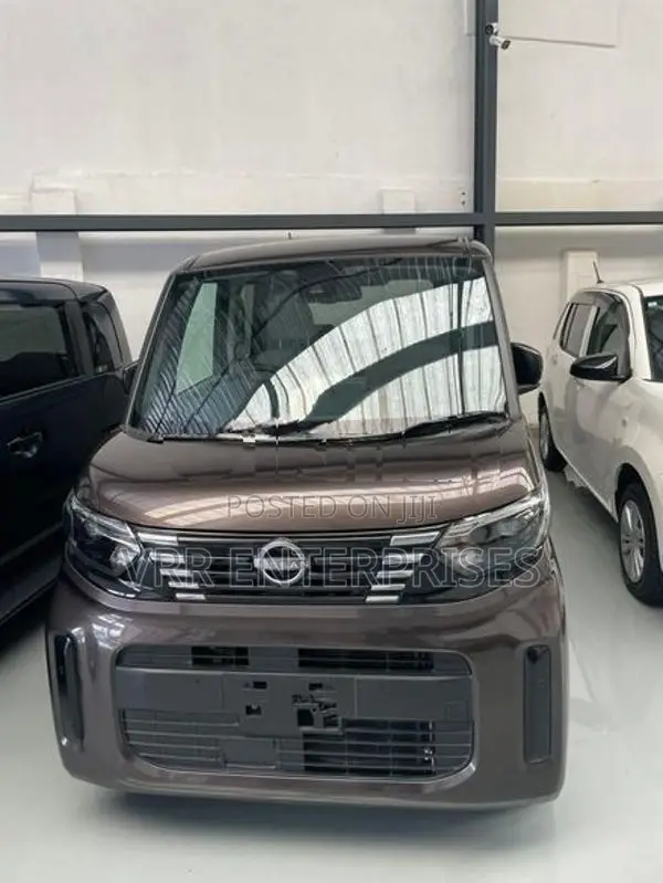 Nissan Roox 2024