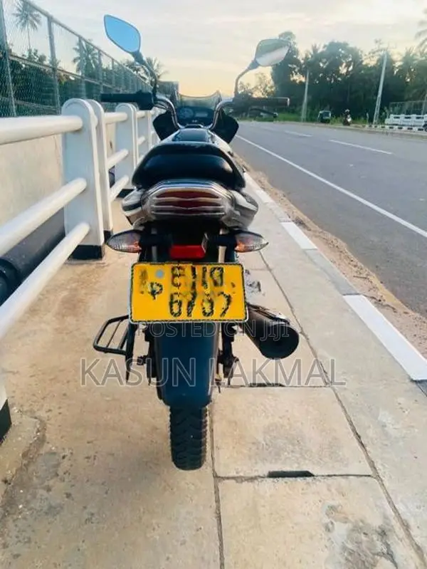 Bajaj Discover 110 2018
