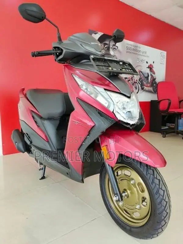 Honda Dio DLX 2026