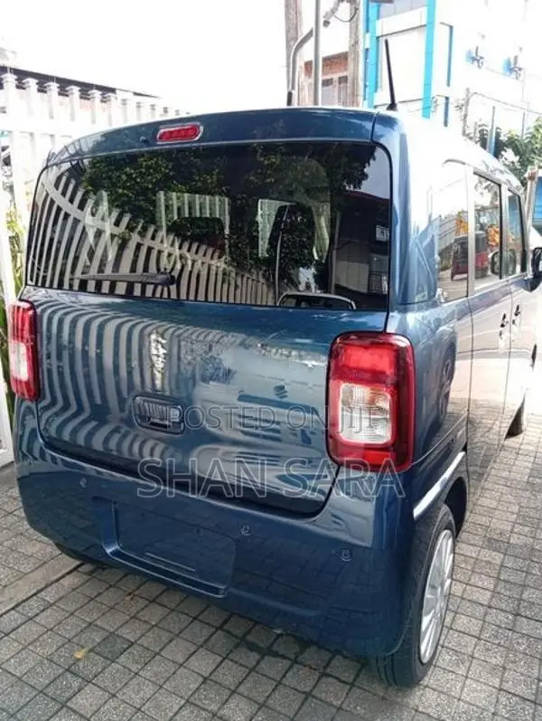 Suzuki Wagon R Smile 2000