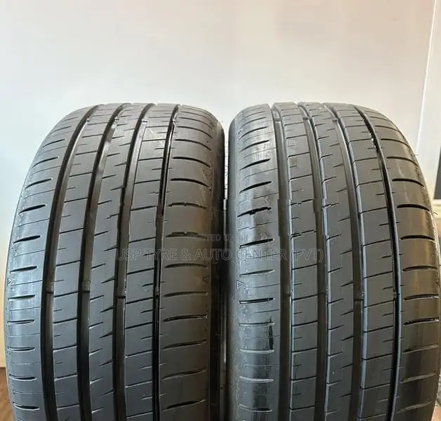 275/40 R22 DUNLOP TYRE FOR RANGE ROVER SPORT