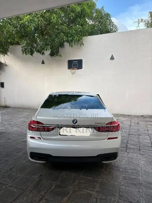 BMW 740Li 2017