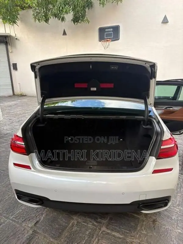 BMW 740Li 2017