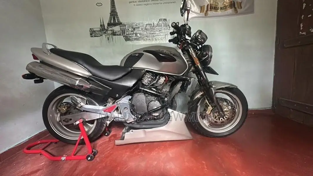 Honda Hornet CH 100 2006