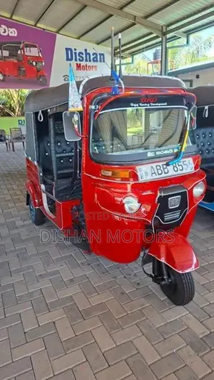 Bajaj RE 4strok 2015