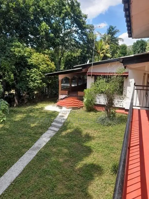 Modern Furnished Bungalow for Rent – Pallekele, Kandy