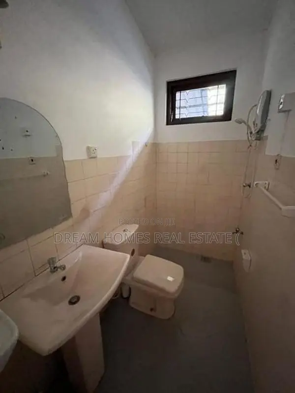 Modern Furnished Bungalow for Rent – Pallekele, Kandy