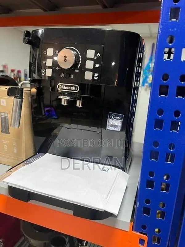 Coffee Machine Delonghi Magnifica