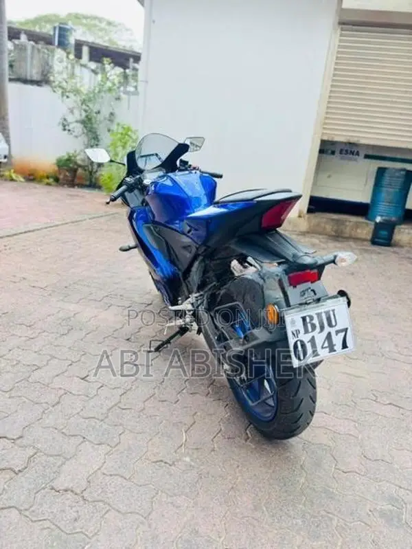 Yamaha R15 2026