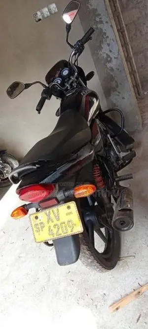 Bajaj Platina 100 2013