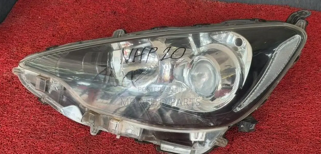 Toyota Aqua Head Light -Black Base Left