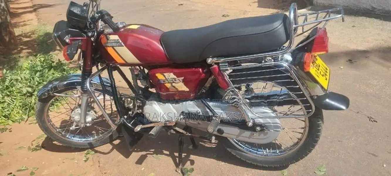 Hero CD 100 2002