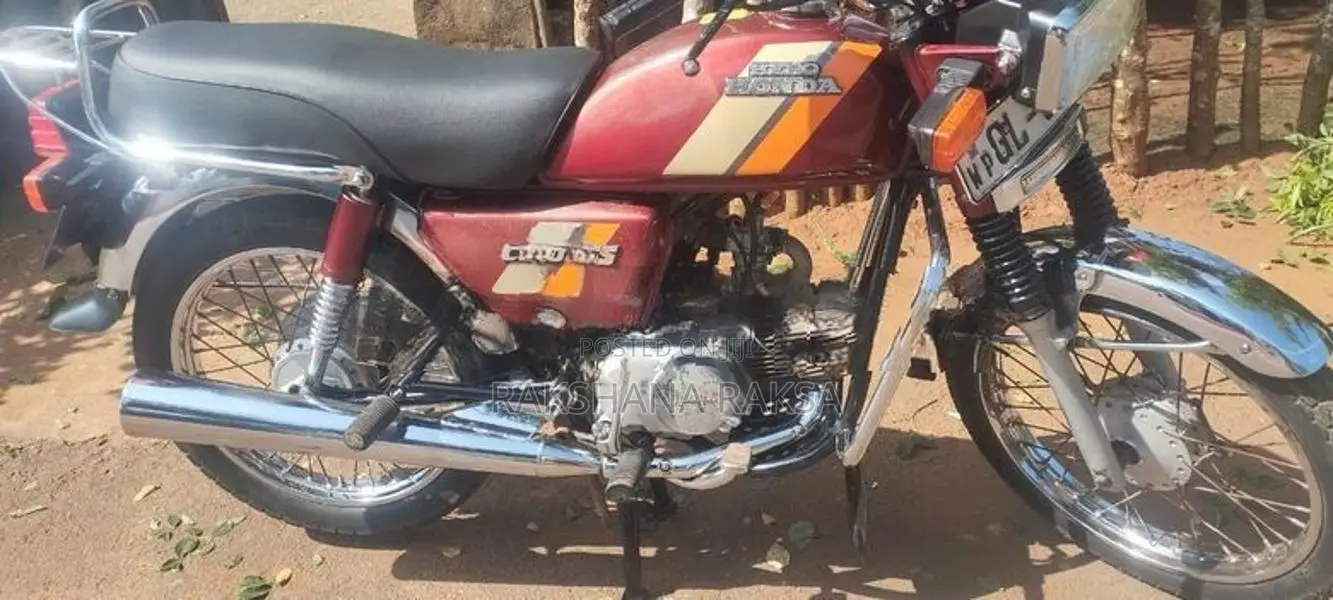 Hero CD 100 2002