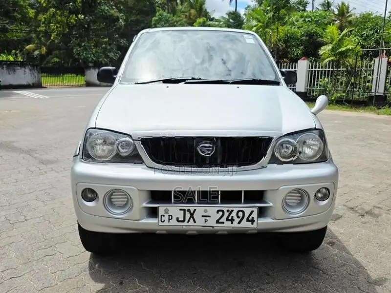 Daihatsu Terios Full Option Jeep 2001
