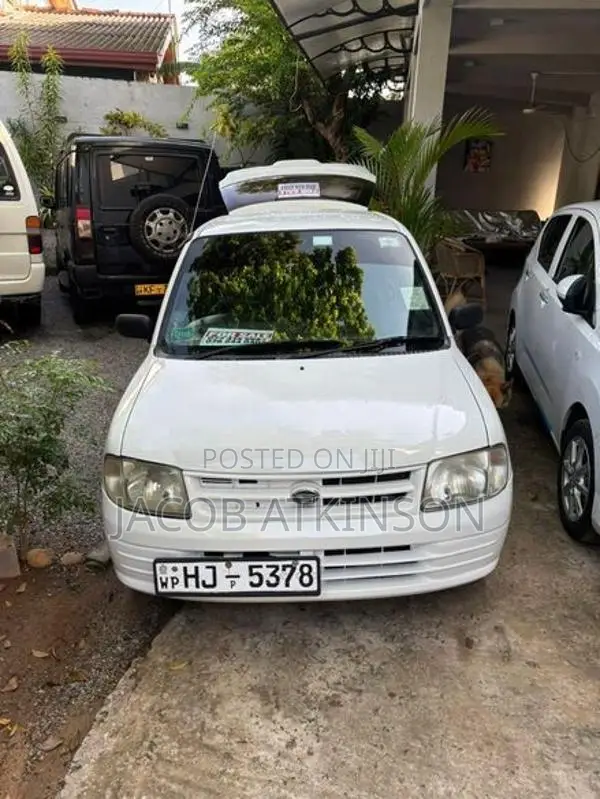 Daihatsu Mira L700 2000