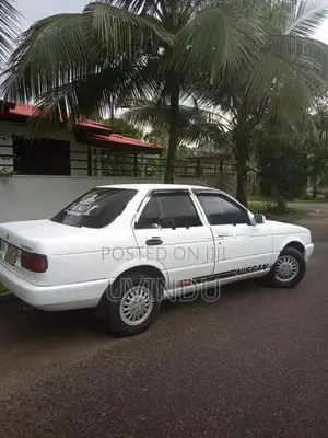 Nissan Sunny 1993