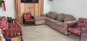 Damro Sofa Set