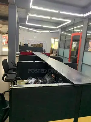Office Workstation Tables