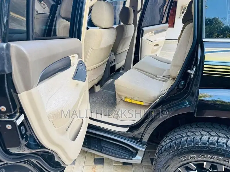 Toyota Land Cruiser Prado 120 2004