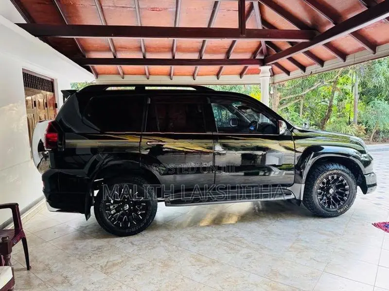 Toyota Land Cruiser Prado 120 2004