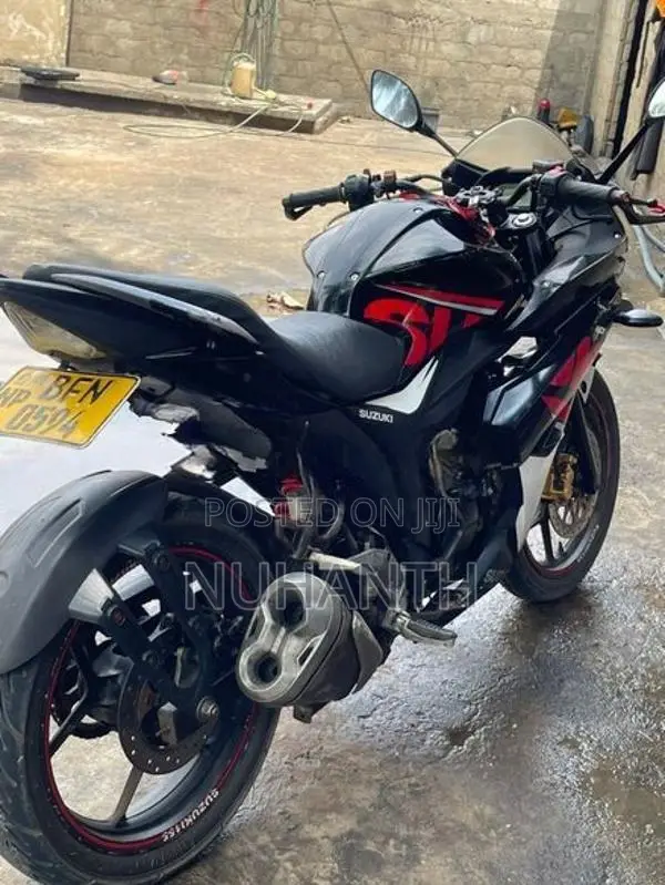 Suzuki Gixxer 2017
