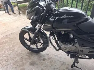 Bajaj Pulsar 150 2016