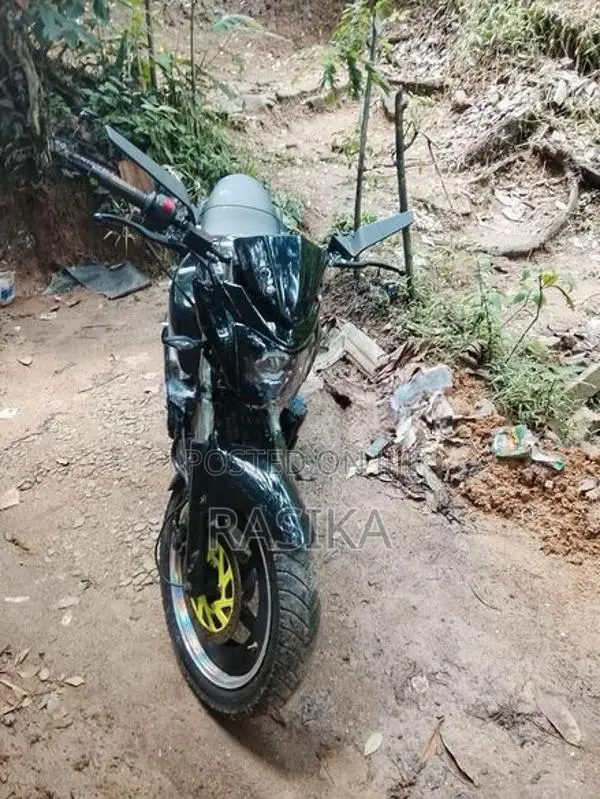 Yamaha FZS V1 2012