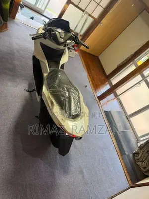 Honda PCX160 2026