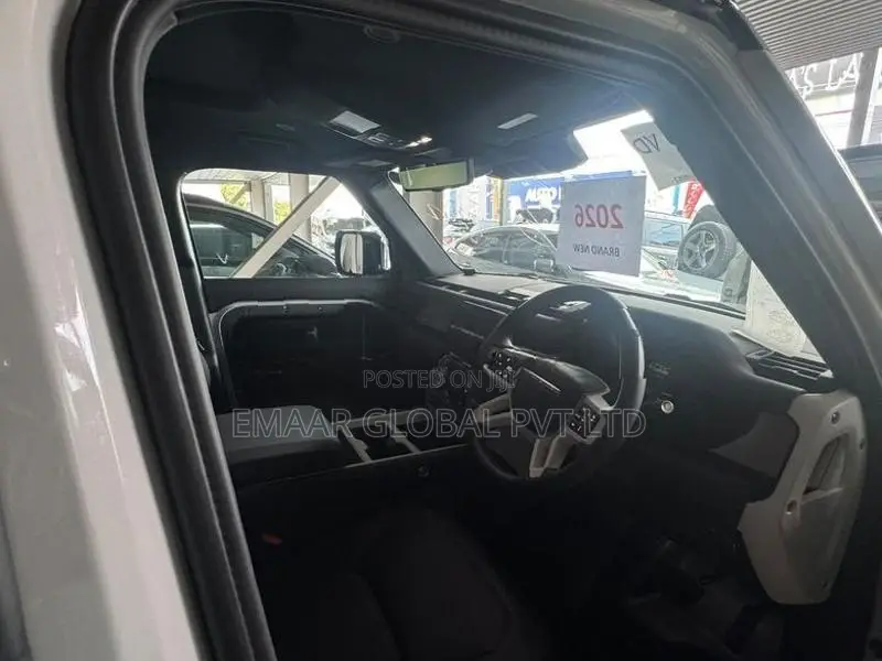 Land Rover Defender Fully Loaded 2026