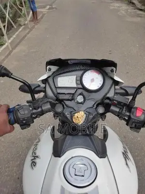 TVS Apache 2016