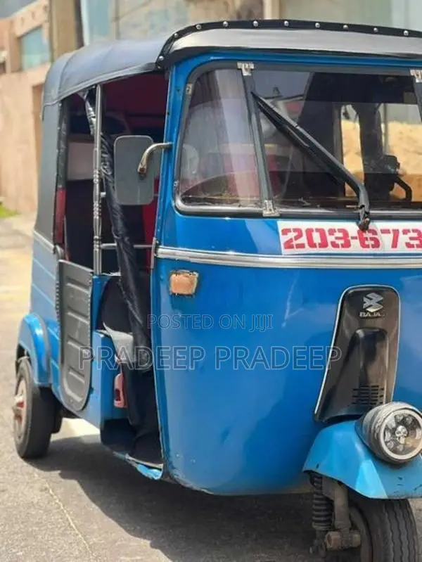 Bajaj RE 1997