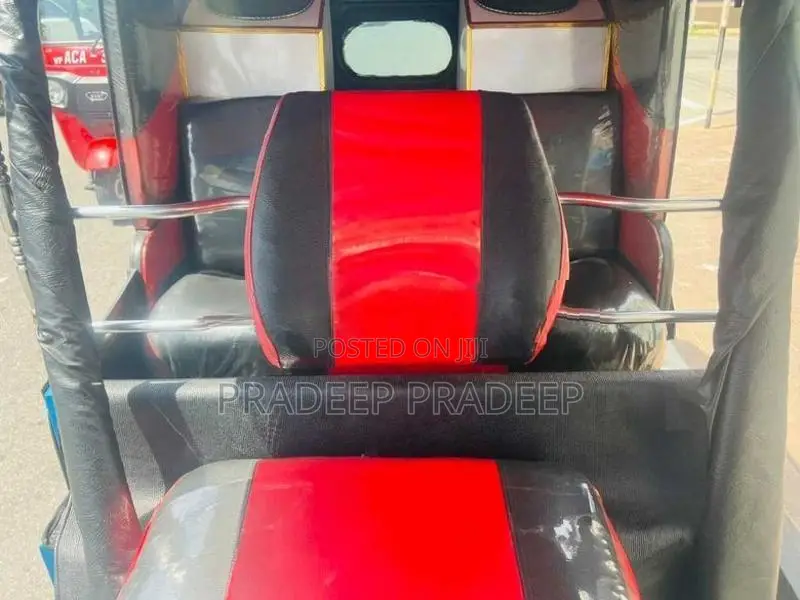Bajaj RE 1997