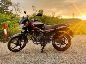 Bajaj Discover 2012
