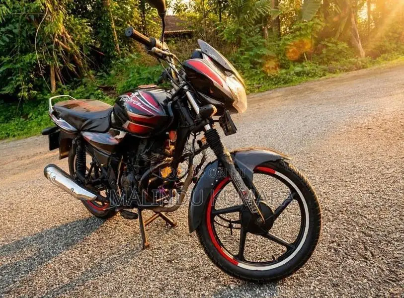 Bajaj Discover 2012