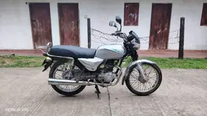 Bajaj Boxer 2006